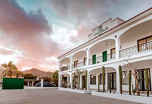 Verde Baja Hotel