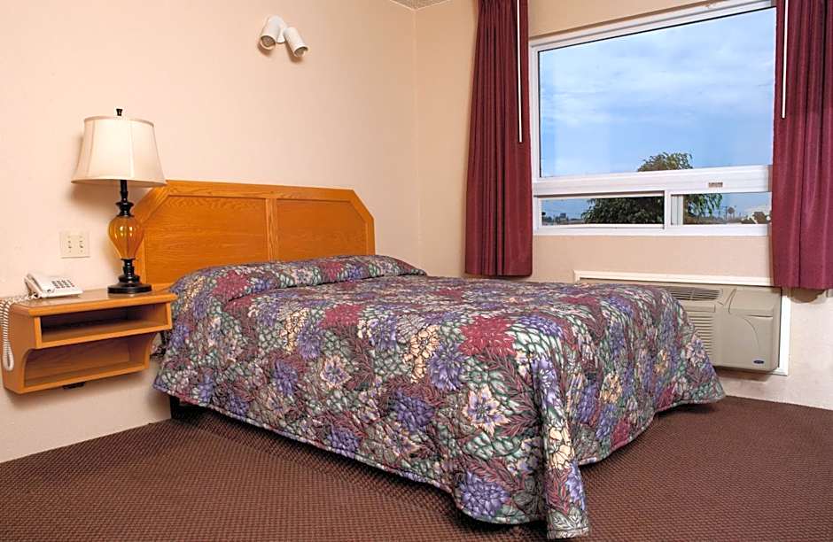 La Villa De San Quintin