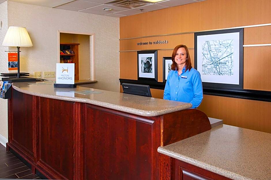 Hampton Inn By Hilton & Suites Valdosta/Conference Center