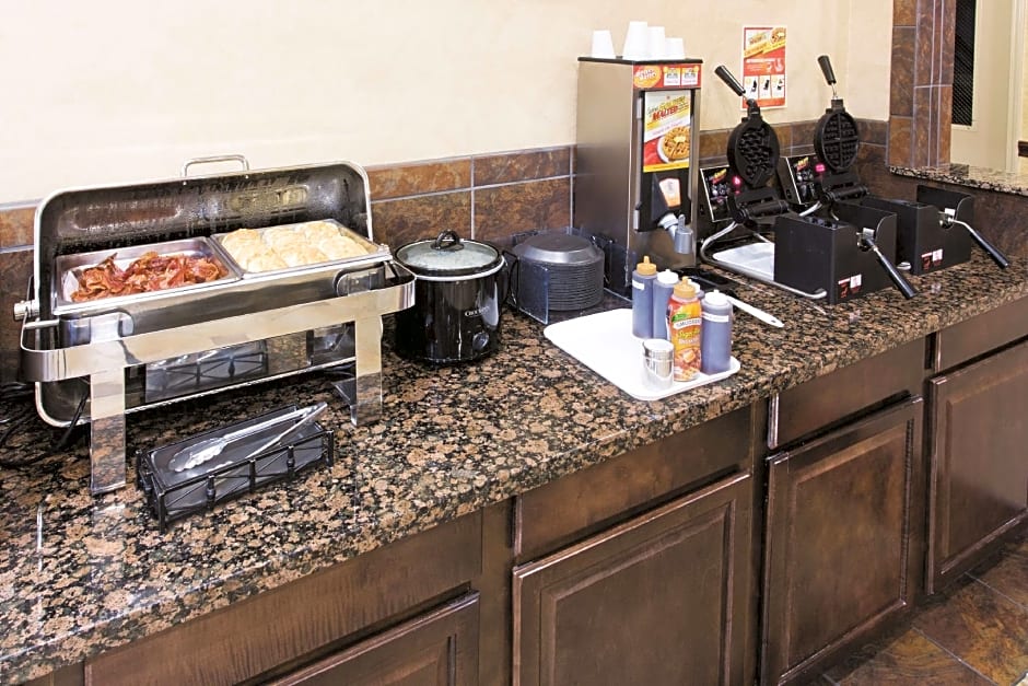 La Quinta Inn & Suites by Wyndham Schertz