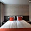 Square Hotel