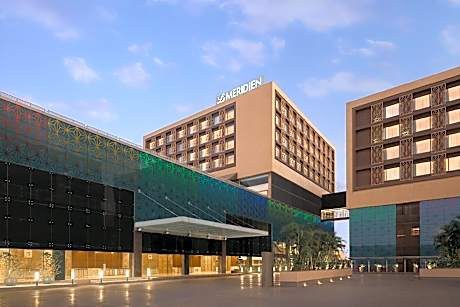 Le Meridien Surat