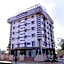 Hotel Madhushree
