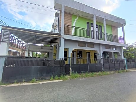 Hotel O Losmen Arkansas Syariah