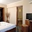 Sacallis Inn Beach Hotel