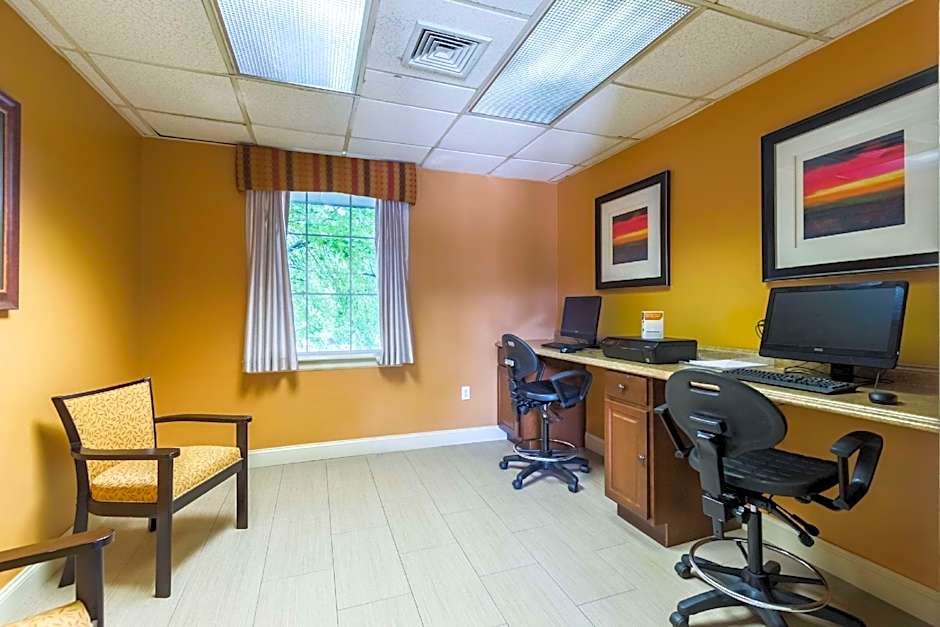 Quality Inn & Suites West Chester