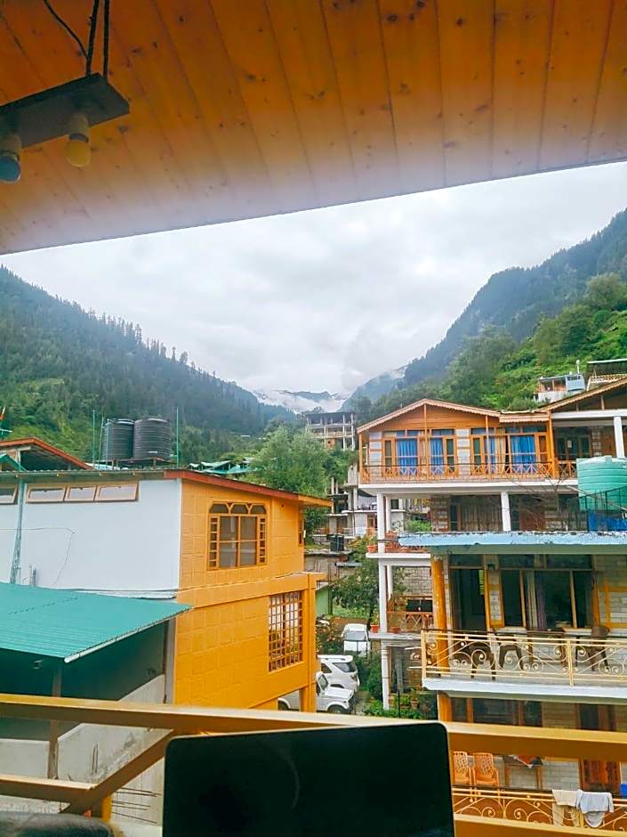 Hotel Apple Villa – Manali, PA