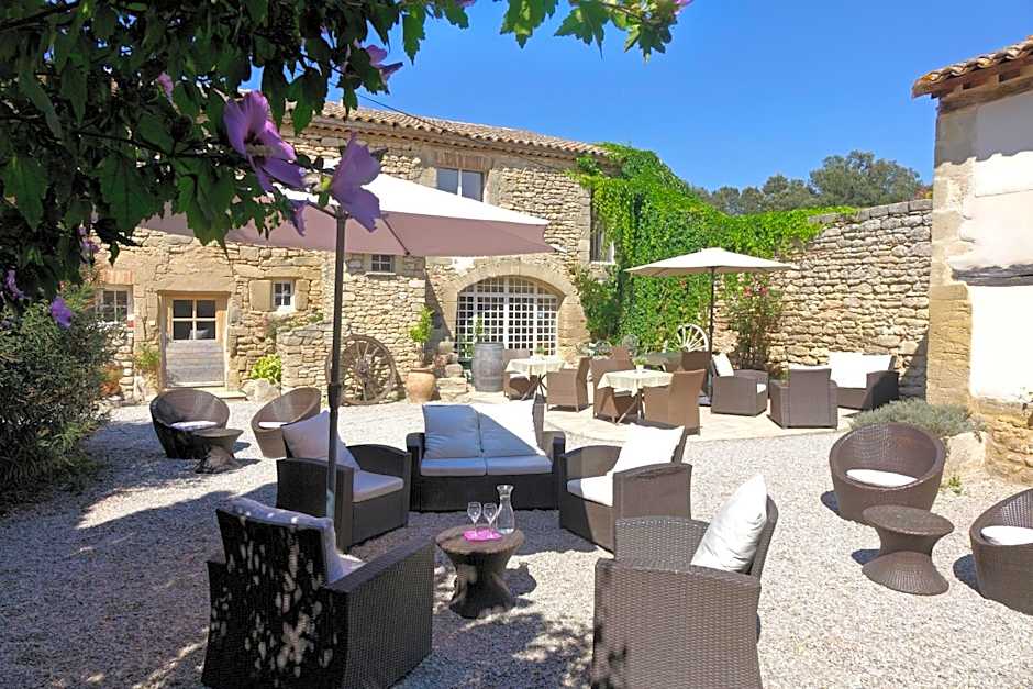 Mas de la Rivoire B&B