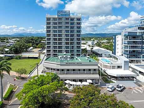 Oaks Townsville Metropole Hotel