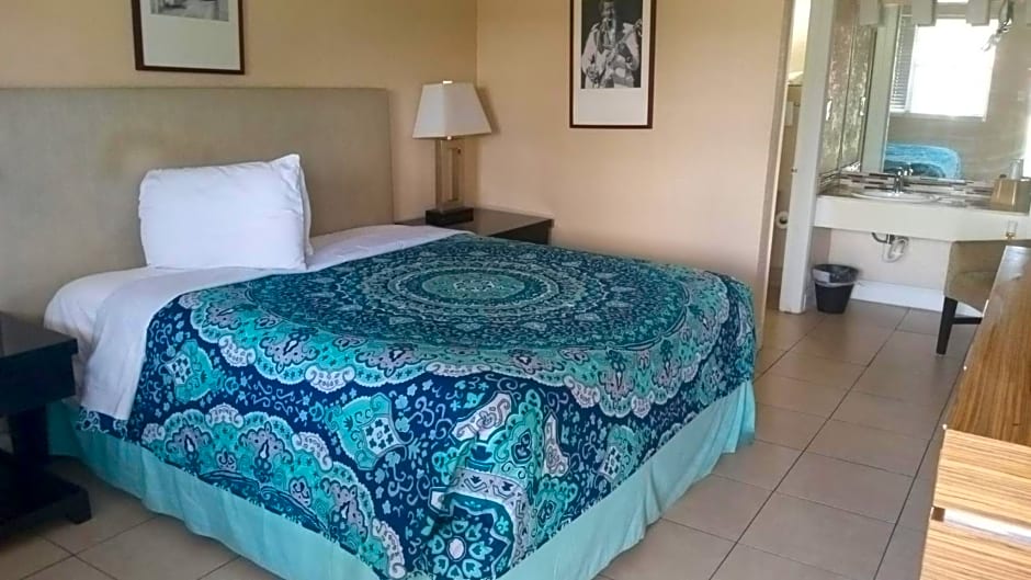 APM Inn & Suites - Jacksonville