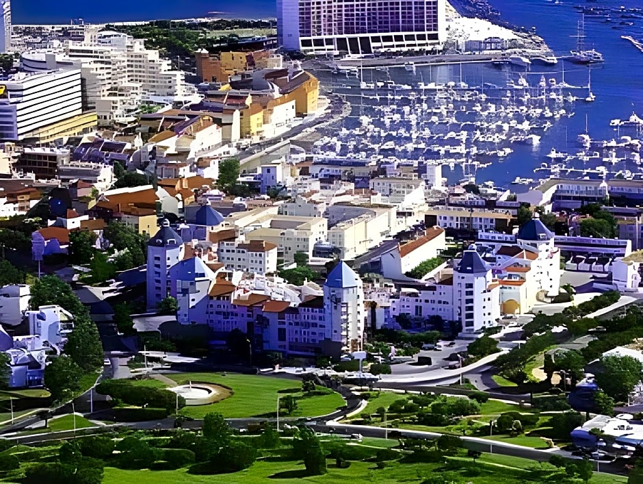 Algardia Marina Parque by Garvetur