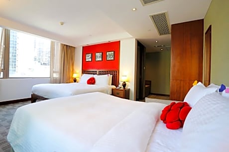 Deluxe Family Room with 4G Pocket Wi-Fi Device