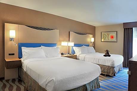 Standard Double Room with Two Double Beds