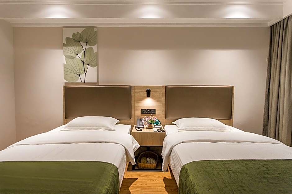 GreenTree Inn Suzhou Railway Station South Square Humble Administrator's Garden Business Hotel