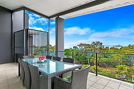 The Bay Apartments