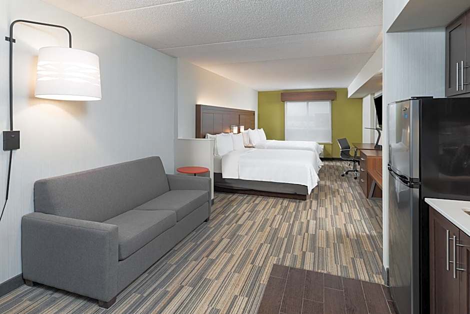 Holiday Inn Express Hotel & Suites Milton By IHG