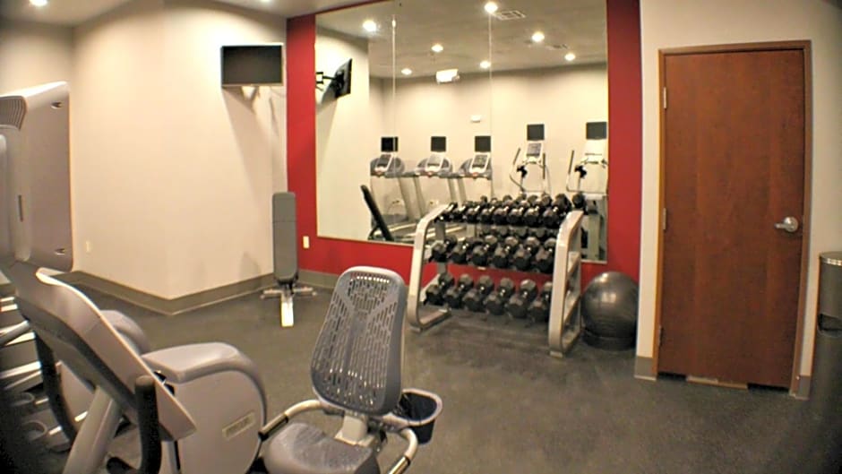 Holiday Inn Express & Suites Bonham, an IHG Hotel