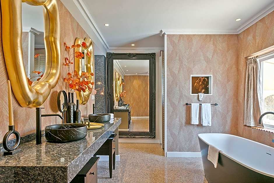 Van der Valk Hotel Barcarola