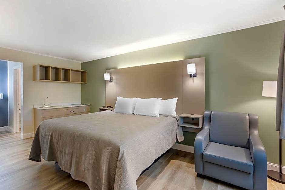 Quality Inn Smoketown - Lancaster Area