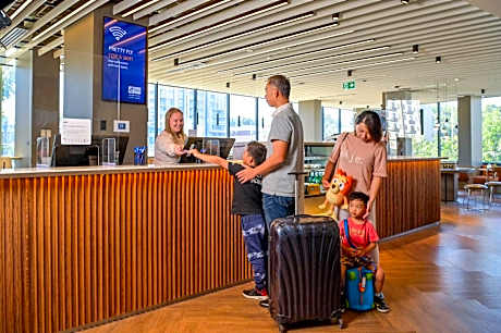 Holiday Inn Express Sydney Airport By IHG