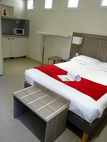 Premium Quadruple Room