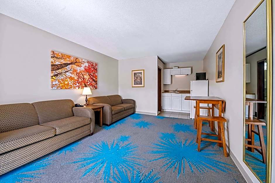 Days Inn by Wyndham Dubuque