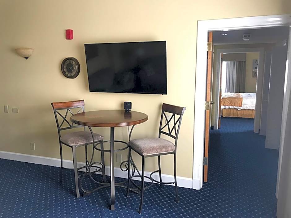 Asbury Inn & Suites