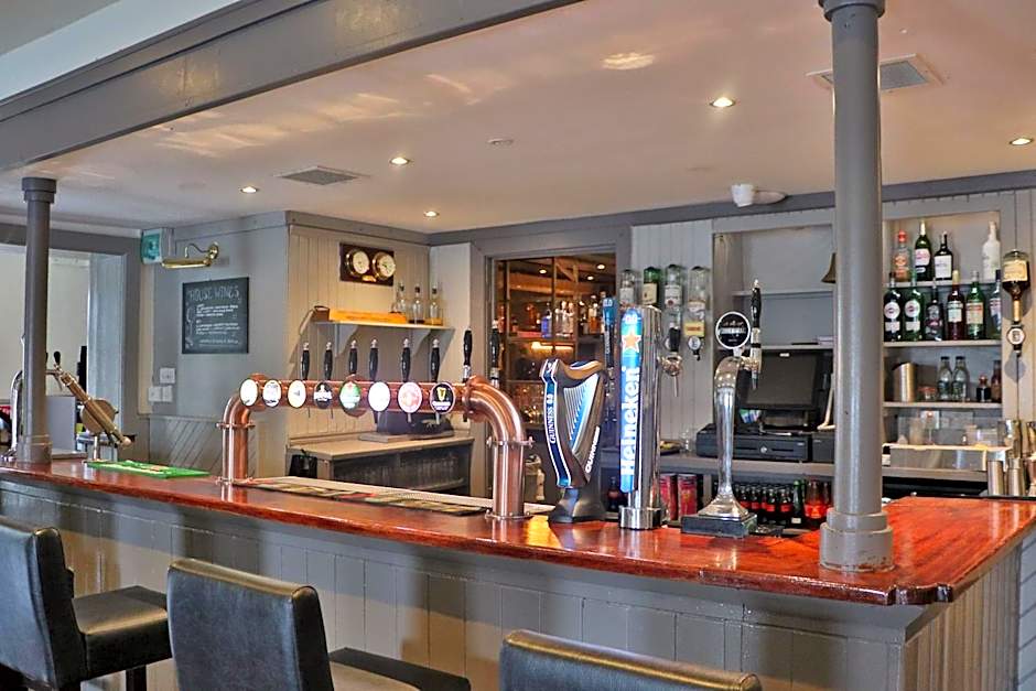 Connemara Coast Hotel