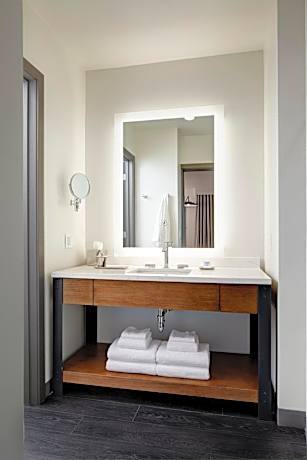 Archer Hotel Seattle/Redmond