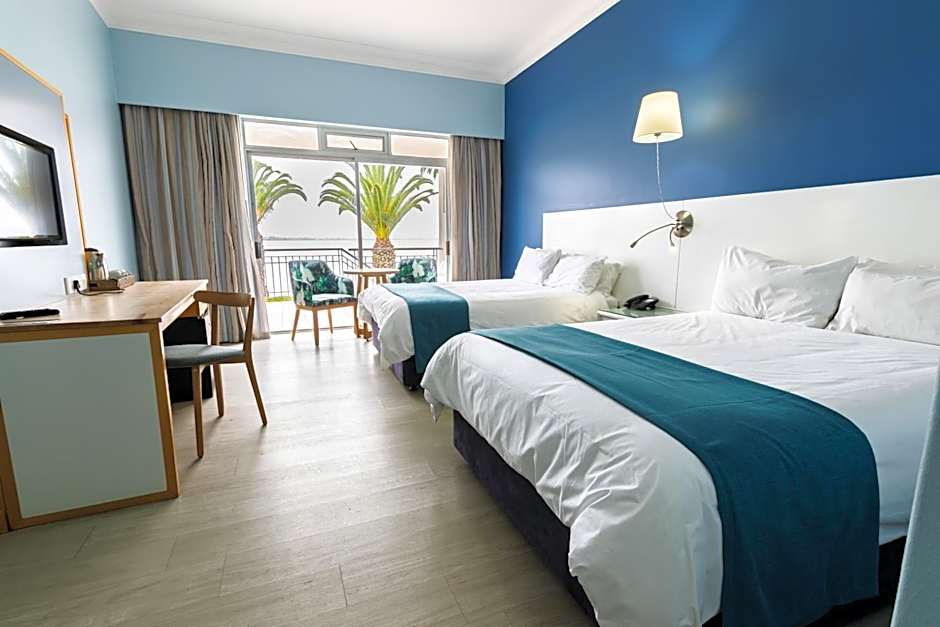 Saldanha Bay Hotel