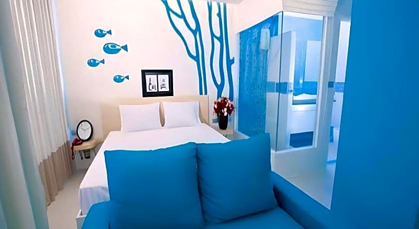 R-Con Blue Ocean Hotel