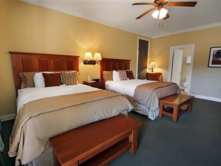 The Villas at Carter Plantation