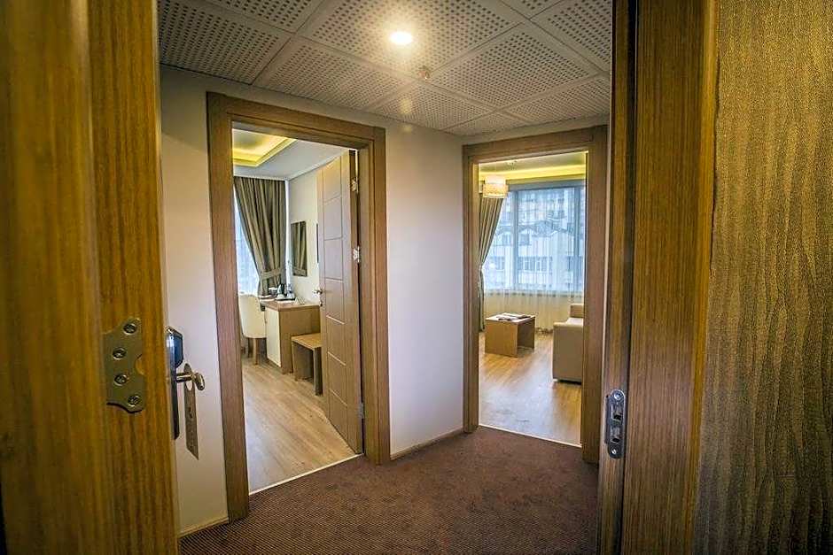 Park Square Hotel