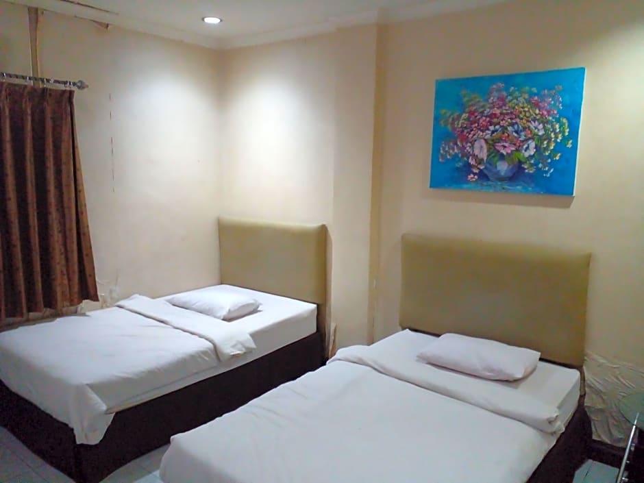 Karaton Luwuk Hotel