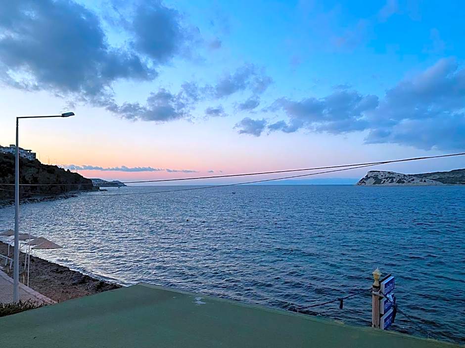 Giritli Rum Meyhanesi & Butik Otel