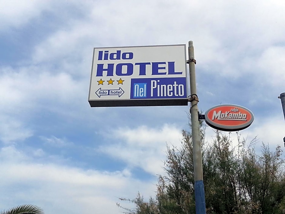 Hotel Nel Pineto