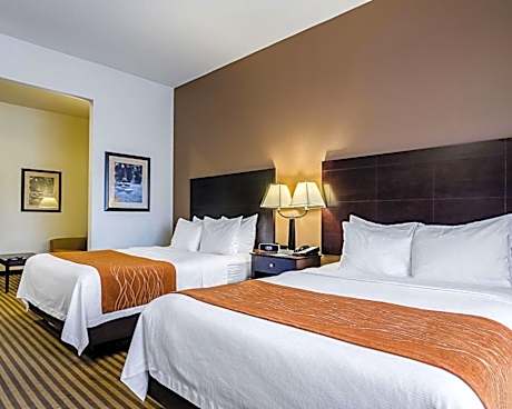Queen Room with Two Queen Beds - Accessible/Non-Smoking