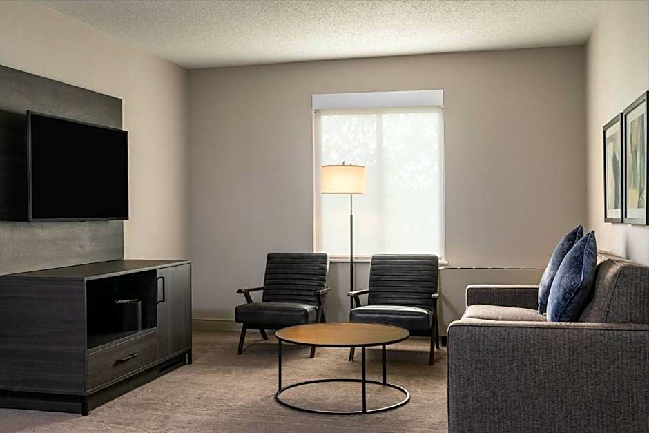 Holiday Inn Express South Burlington - Downtown By IHG