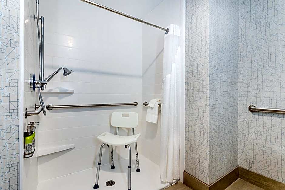 Holiday Inn Express & Suites Niceville - Eglin Area By IHG