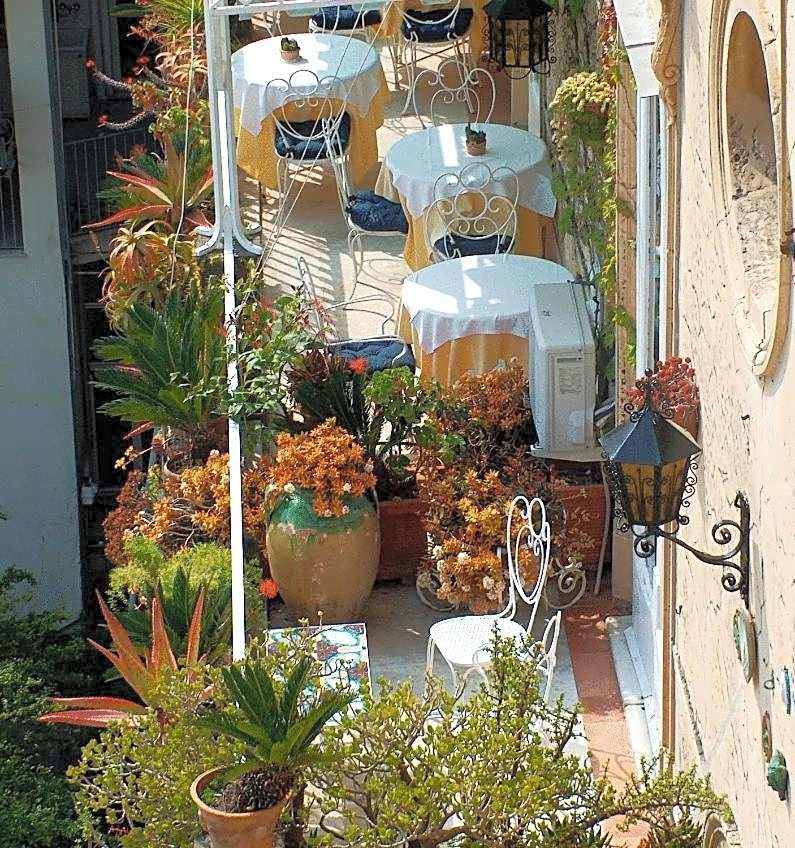 Casa Raffaele Conforti