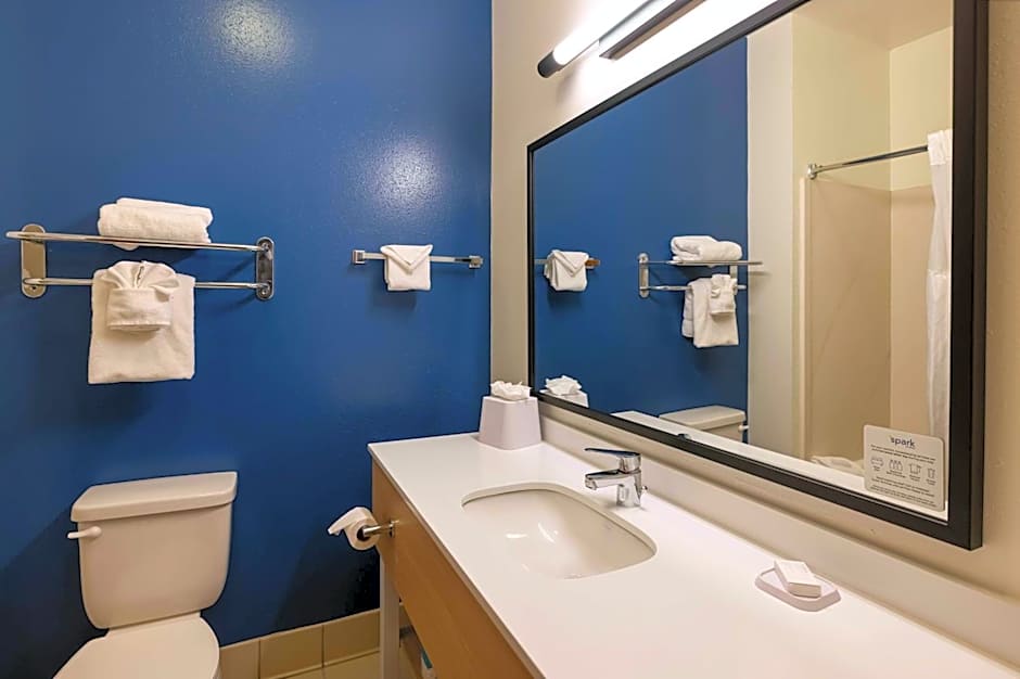 Spark by Hilton Savannah Airport