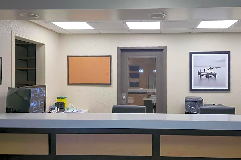 Travelodge Suites by Wyndham Estevan