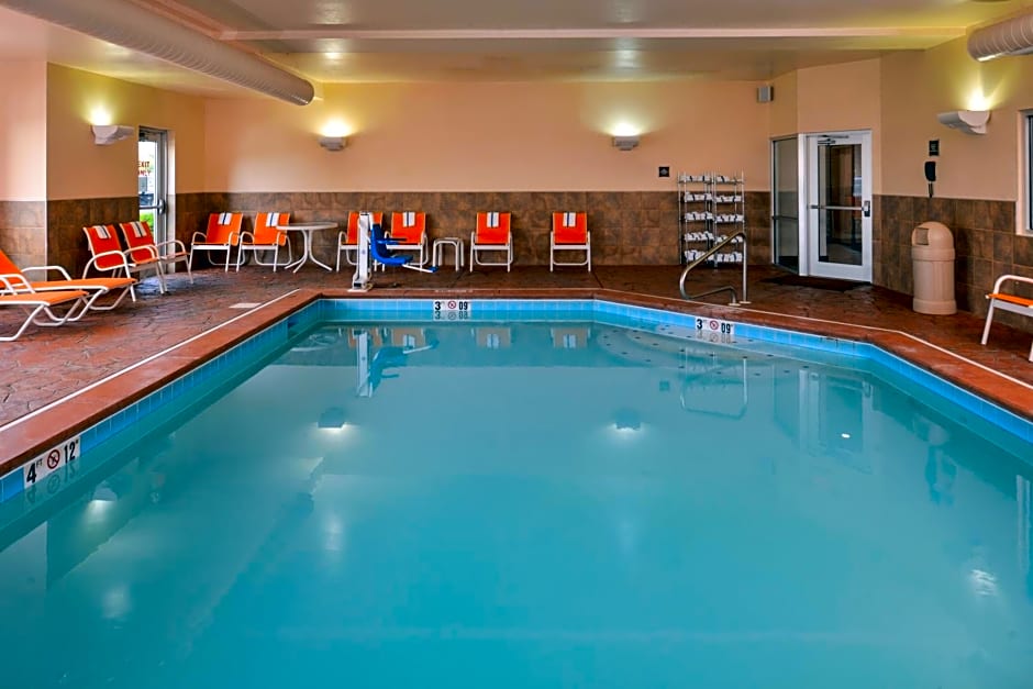 Holiday Inn Express Hotel and Suites Cincinnati - Mason By IHG