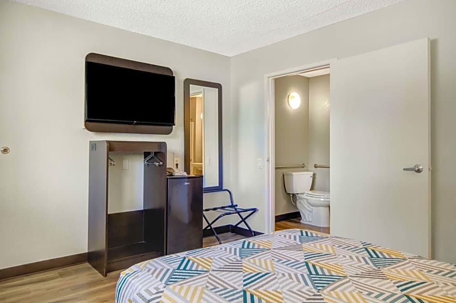 Motel 6-San Jose, CA - Airport