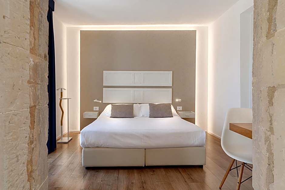 Photo 1 of 15 of Deluxe 1 Double Bed or 2 Beds