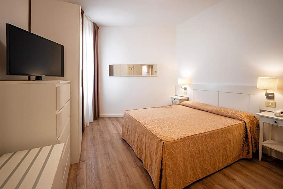 Hotel Esplanade