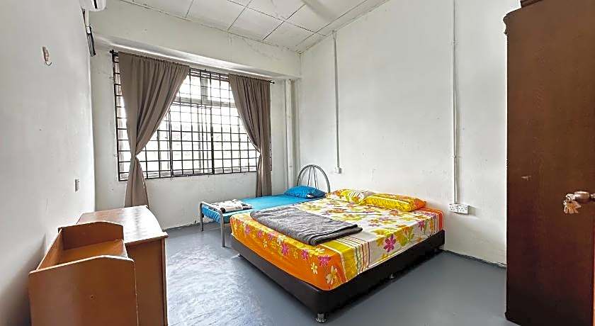 Jiaxin Dormitory Puteri Wangsa