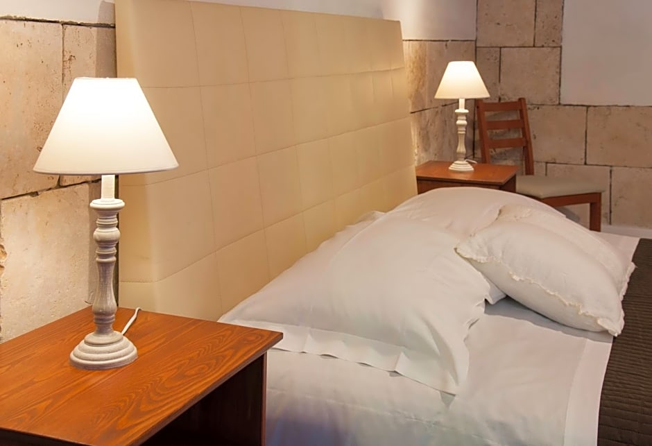 Bed & Tower