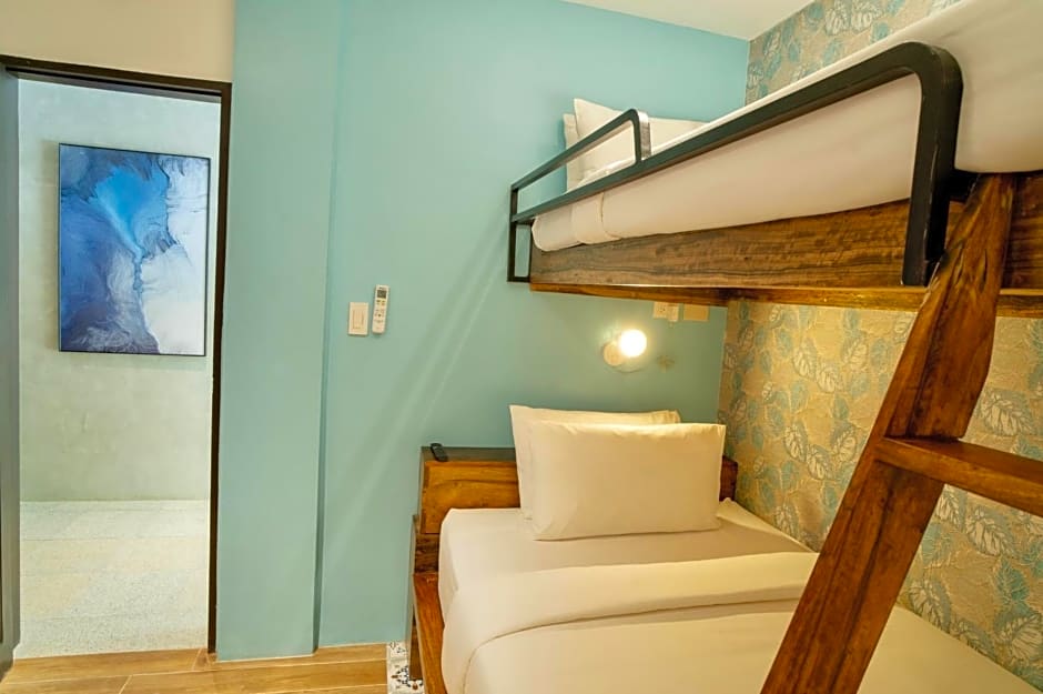 J Boutique Hotel El Nido Managed by H Hospitality Group