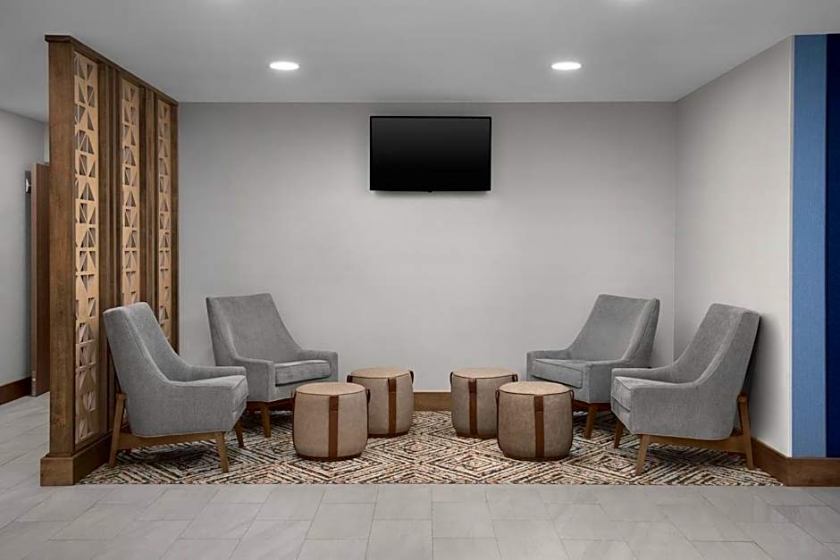 Holiday Inn Express Baltimore - BWI Airport NE